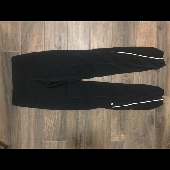 lululemon athletica Pants - Lululemon Tech Fleece/Softshell Run Pant VGUC